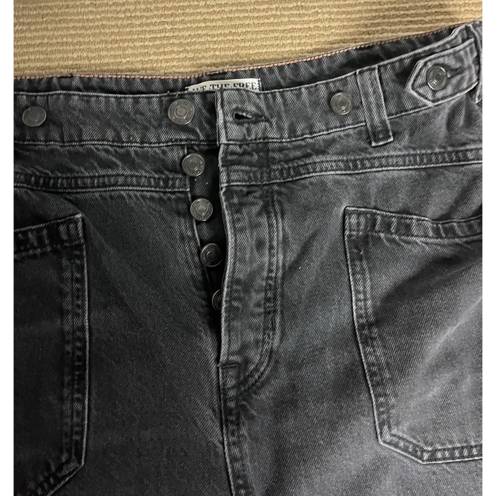 We The Free Womens 31 Jeans Black Baggy Straight Leg 100% Cotton Utility - Picture 4 of 10